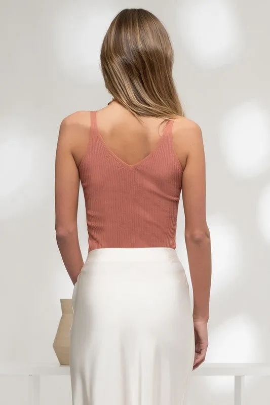 ABBIE V NECK SWEATER KNIT CAMI