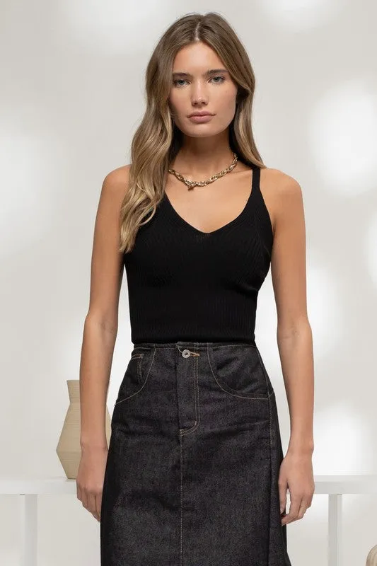 ABBIE V NECK SWEATER KNIT CAMI