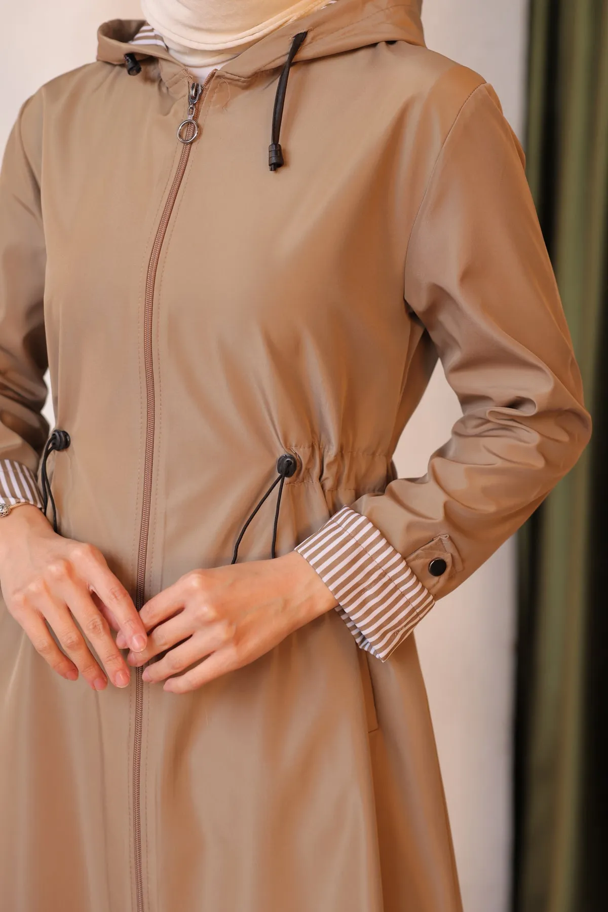 BNG Women Seasonal Trench Coat Beige - Clermont