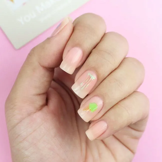 ella mila -  Nail Art Decal - You Make Me Melt - Ice Cream and Splatter Slime