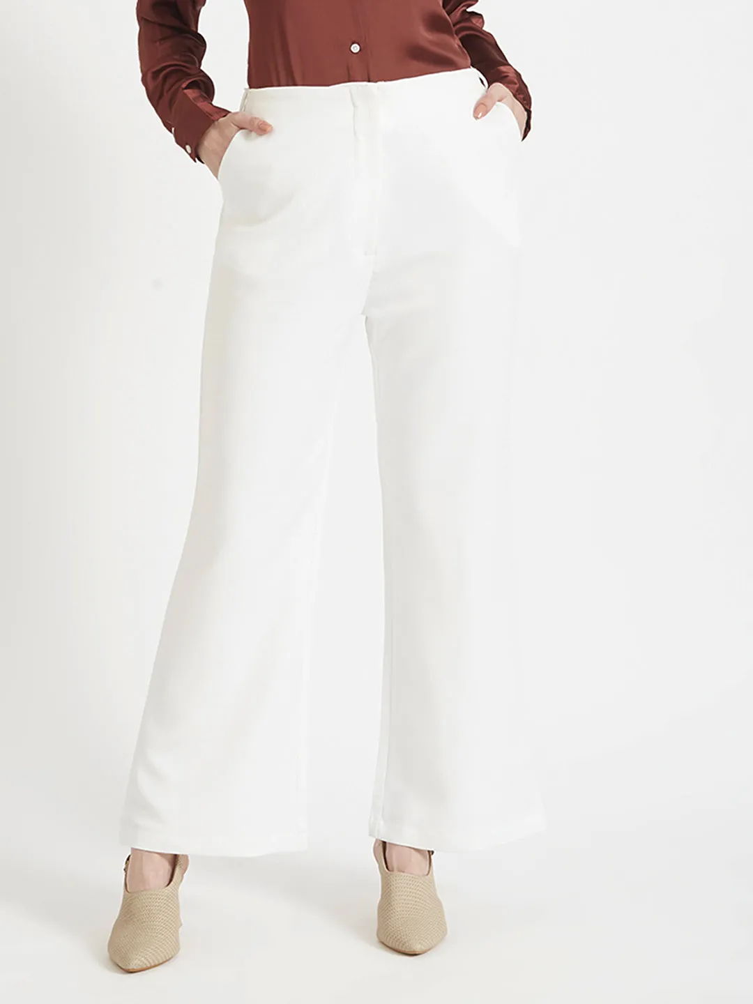 Women'S Luxury Banana Crepe Off White Flared Trouser Slash Pocket